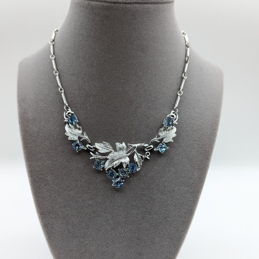 Vintage Coro Silver Tone Blue Rhinestone Leaf Vine Necklace Mid Century Retro